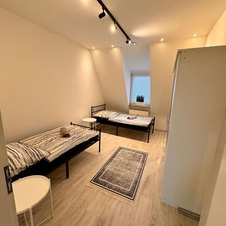 A&V Apartments Arena Naehe Apt Tiger Gelsenkirchen Exterior foto